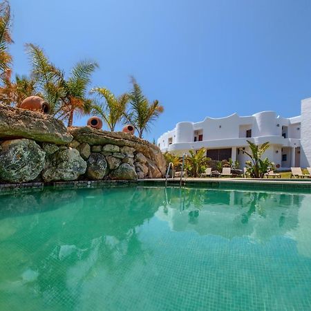 Apartamentos Turisticos Bahia De Trafalgar Zahora Kültér fotó