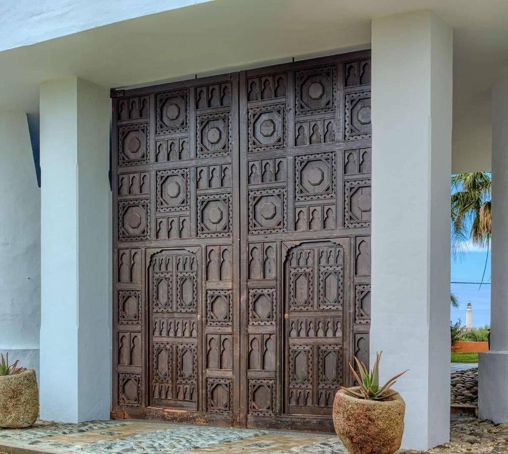 Apartamentos Turisticos Bahia De Trafalgar Zahora Kültér fotó